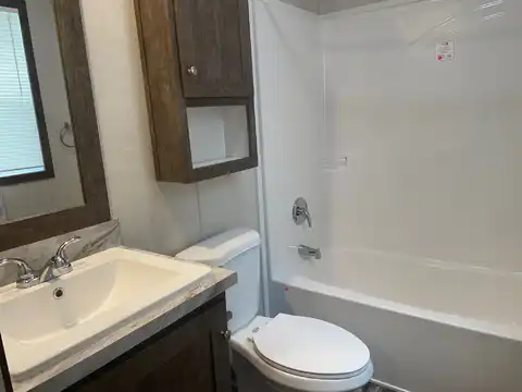 143 Hidden Pine Road, Flint, MI 48506