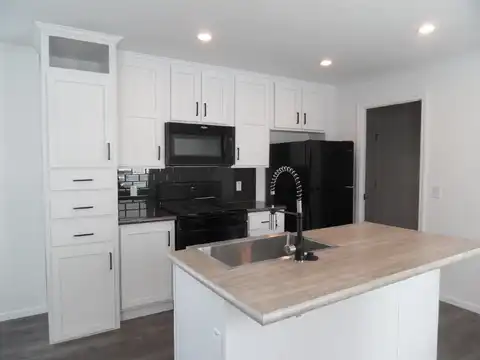 60 Southbrook, Grand Rapids, MI 49548