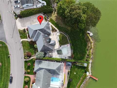 28 RIVERVIEW Drive, North Providence, RI 02904