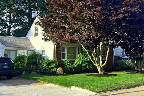 78 Winslow Street, East Providence, RI 02915