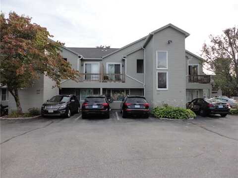 10 East Street, Cranston, RI 02920