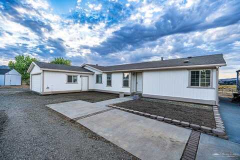23282 Larkspur Avenue, Tehachapi, CA 93561