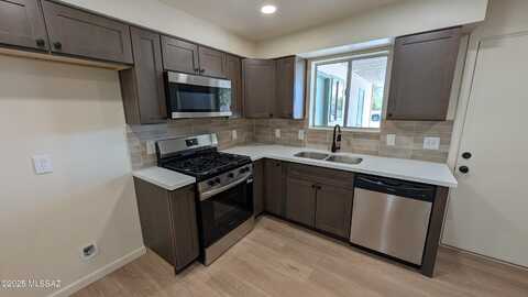 726 W Utah Street, Tucson, AZ 85706