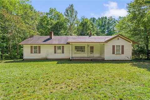 293 Ralph Ratledge Road, Mocksville, NC 27028
