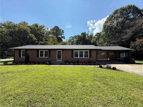 2700 Charlwood Drive, Winston Salem, NC 27103