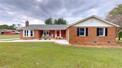 5163 Robin Lane, Randleman, NC 27317