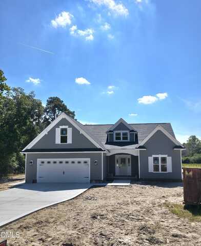 636 Tart Town Road, Dunn, NC 28334