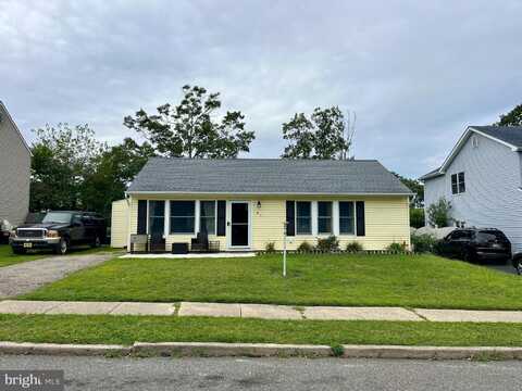 87 VILLAGE DRIVE, BARNEGAT, NJ 08005