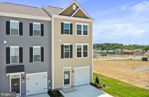 251 CLIFTON MANOR, FALLING WATERS, WV 25419