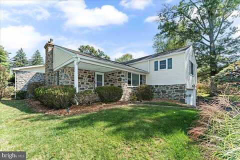 1014 STONYBROOK DRIVE, BLUE BELL, PA 19422