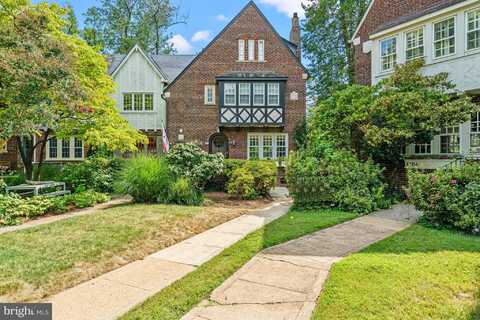 4452 Q STREET NW, WASHINGTON, DC 20007