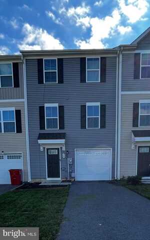 20 RHEA DRIVE, MARTINSBURG, WV 25403