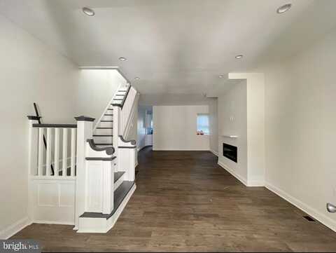 5941 CHESTER AVENUE, PHILADELPHIA, PA 19143