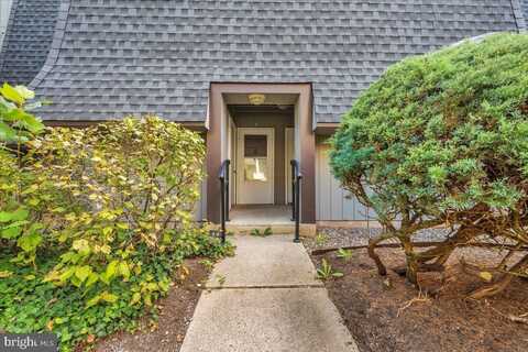 25 S CHURCH ROAD, MAPLE SHADE, NJ 08052