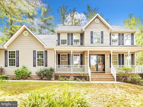 318 COPPER OAKS DRIVE, WOODSBORO, MD 21798