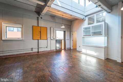 144 W LAUREL STREET, PHILADELPHIA, PA 19123