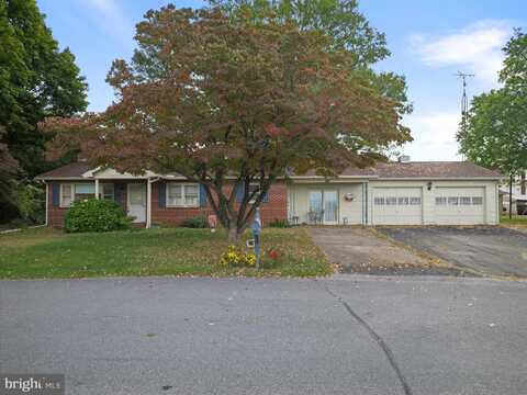 292 CHERRY LANE DRIVE, CHAMBERSBURG, PA 17202
