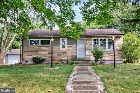 40 ALSACE AVENUE, TEMPLE, PA 19560