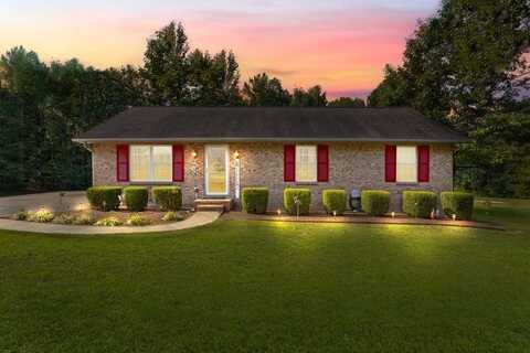 609 Shades Crest Dr, NEW JOHNSONVILLE, TN 37134