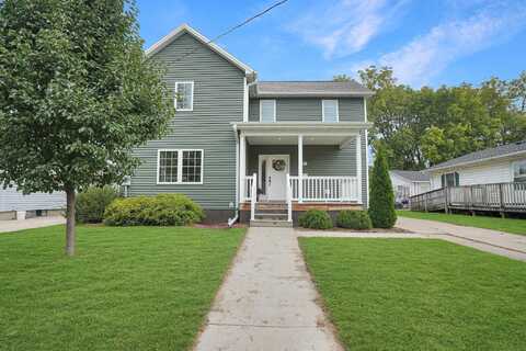 804 3rd Street, LaPorte City, IA 50651