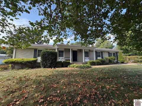 3713 Brookline Drive, Paducah, KY 42001