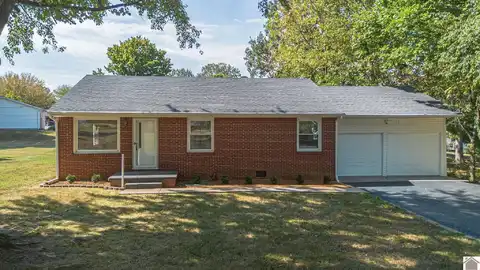 718 Elder St, Calvert City, KY 42029