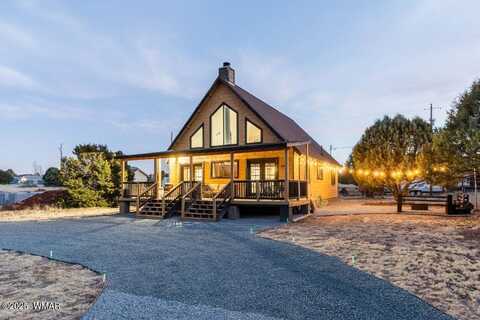 2231 Meadow Lane, Overgaard, AZ 85933