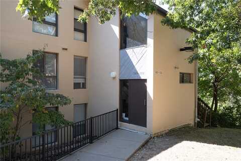 2034 Swallow Hill Rd, Pittsburgh, PA 15220