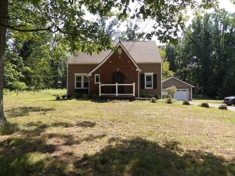 6640 Saranac Dr, South Pymatuning Twp, PA 16154