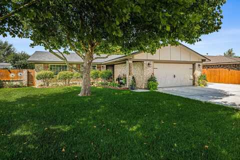 1312 PHILLIPS Drive, Dumas, TX 79029