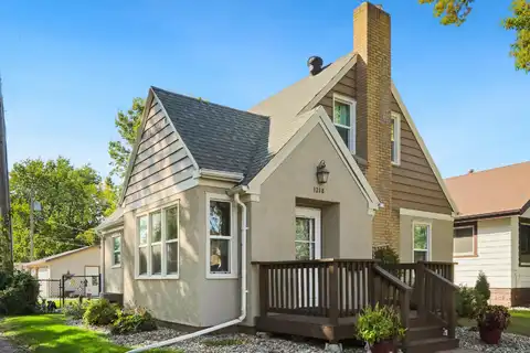 1218 S 1st Street, Aberdeen, SD 57401