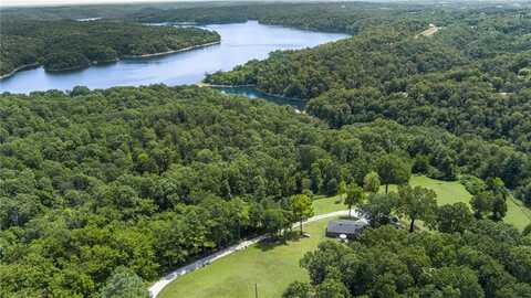11250 Ervin Mcgarrah RD, Lowell, AR 72745