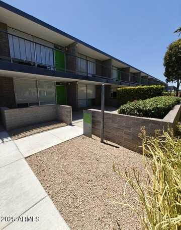 7601 E 2ND Street, Scottsdale, AZ 85251