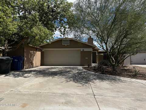 523 N OMAHA Circle, Mesa, AZ 85205