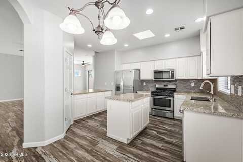 6382 W BLACKHAWK Drive, Glendale, AZ 85308
