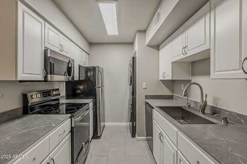 5995 N 78TH Street, Scottsdale, AZ 85250