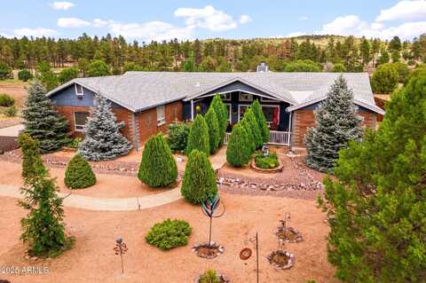 5330 APRIL Place, Pinedale, AZ 85934