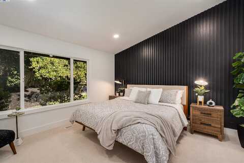 110 Renwick Pl, Walnut Creek, CA 94598