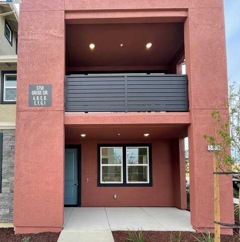 5750 Greige CIR, Dublin, CA 94568