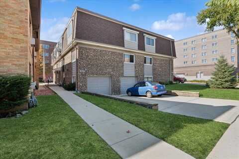 1363 Brown Street, Des Plaines, IL 60016