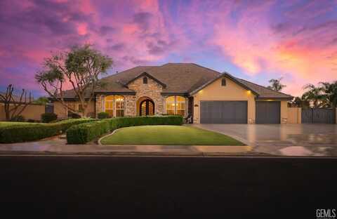 15027 Henderson Avenue, Bakersfield, CA 93314
