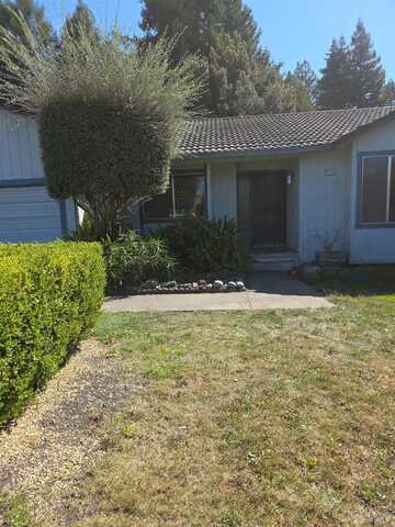 6375 San Benito Way, Rohnert Park, CA 94928