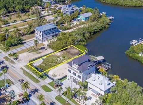 27675 Hickory, BONITA SPRINGS, FL 34134