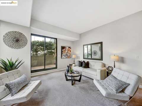 1 Daniel Burnham Ct, San Francisco, CA 94109