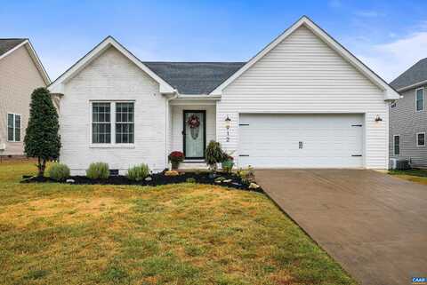 912 BATTERY RD, WAYNESBORO, VA 22980