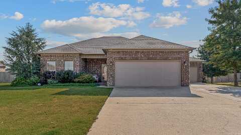 102 Woody Lane, Bay, AR 72411