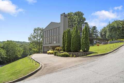 1140 E Lakefront Drive, Fayetteville, AR 72703