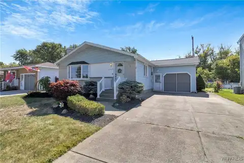 389 N Creek Drive, Cheektowaga, NY 14043