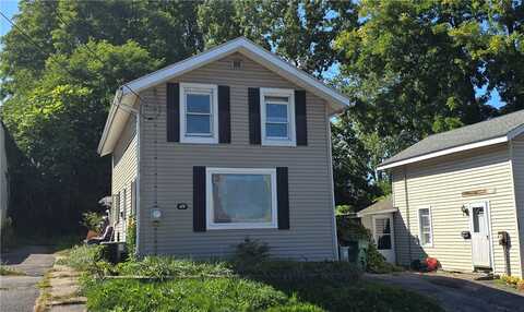 135 William Street, Palmyra, NY 14522