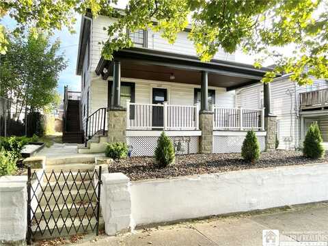 307 W 6th Street, Jamestown, NY 14701